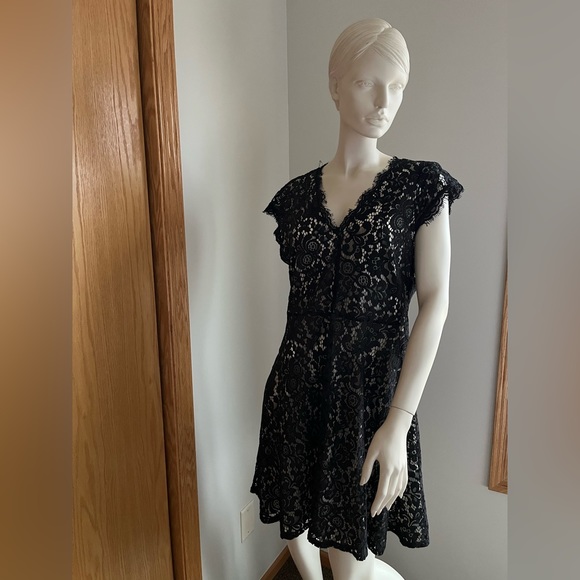 H&M Black Lace Mini Dress - Picture 1 of 4